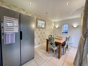 Photo 23- click for photo gallery